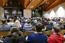 Feierliche Christmette im Haus des Gastes (Foto: Karl-Franz Thiede)